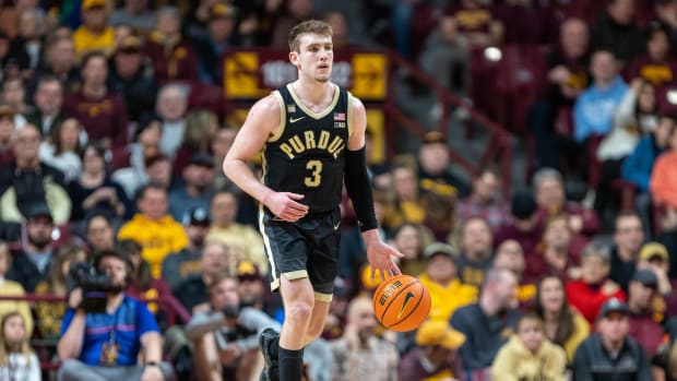 braden smith dribble at minnesota